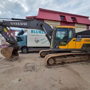 Гусеничный экскаватор «Volvo EC200D»