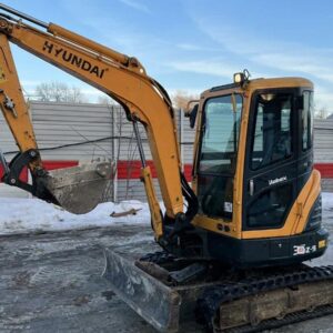 Мини-экскаватор Hyundai R35Z-78