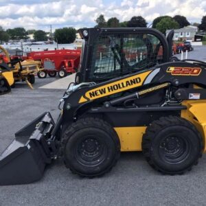 Мини-погрузчик «New Holland L220»